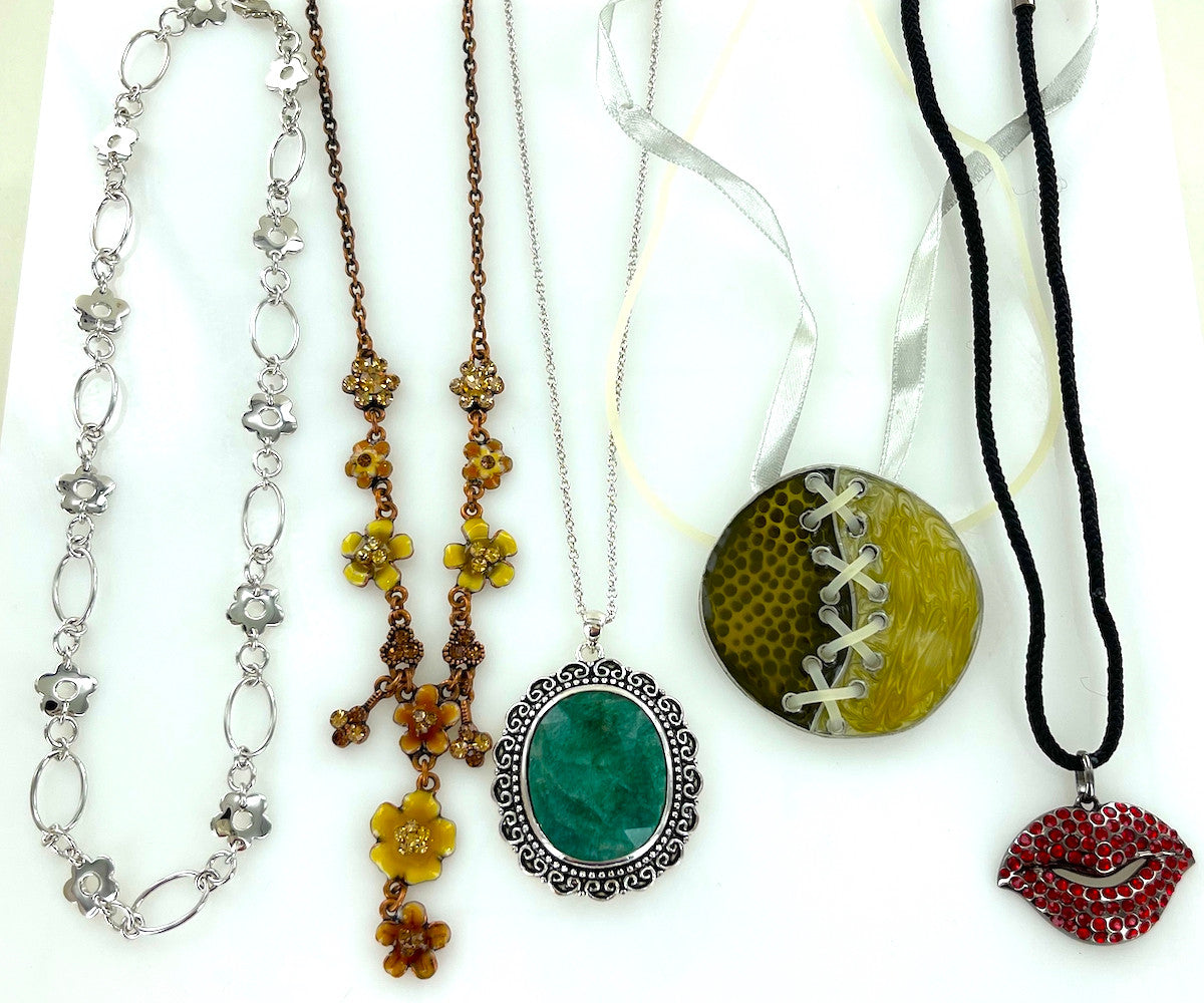 50 Piece Necklace Wholesale Assortment