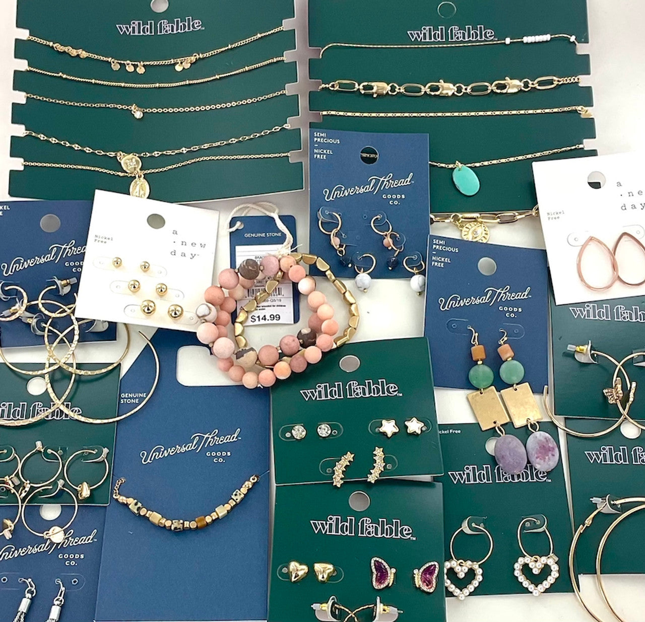 600 Pieces of Bullseye Retailer Jewelry