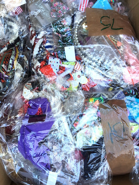 Hair Accessories Bulk Lot - 100 Pieces